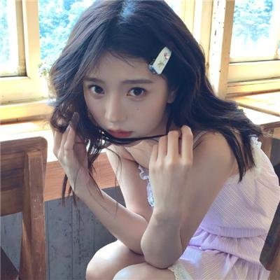 只在那里发光